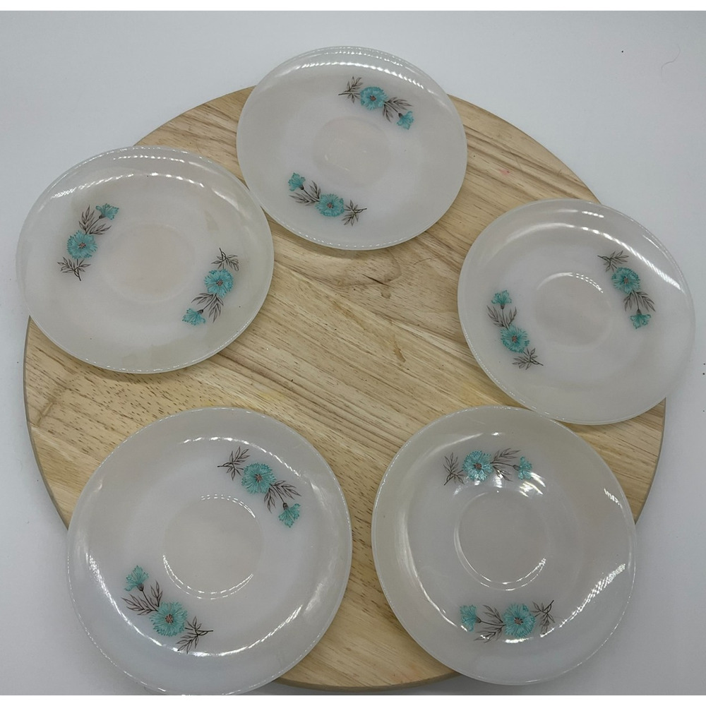 5 Fire King Saucers Floral White Milk Glass Set Of 5 Vintage 1950’s Mid Century - Picture 2 of 6